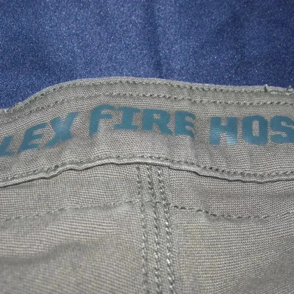DULUTH Trading Company Flex Fire Hose Standard Fit Men’s Gray Work Pants Sz 30 - Picture 3 of 4